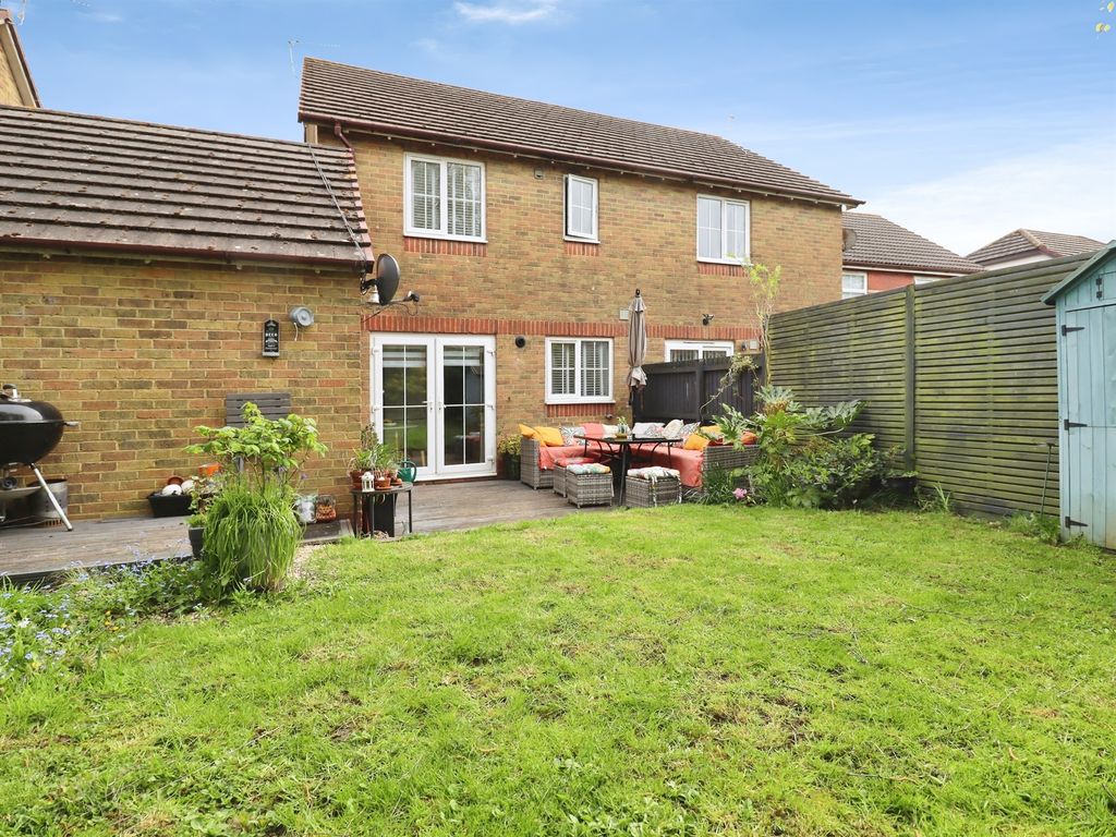 Property photo 2 of 18