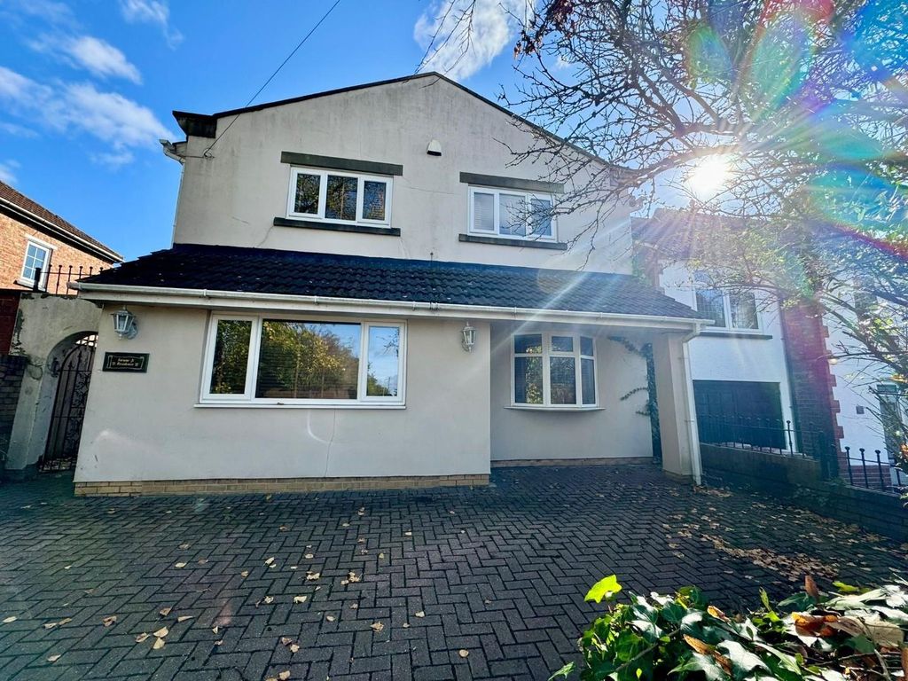 Property photo 1 of 16 Front