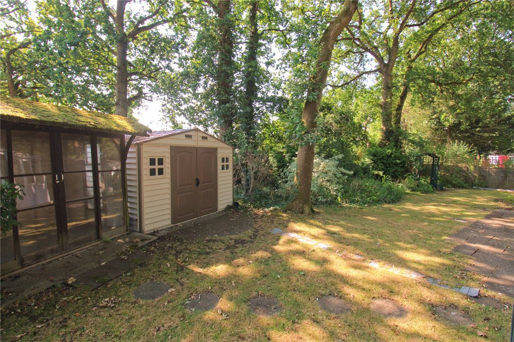 Property photo 2 of 16 Picture No. 04
