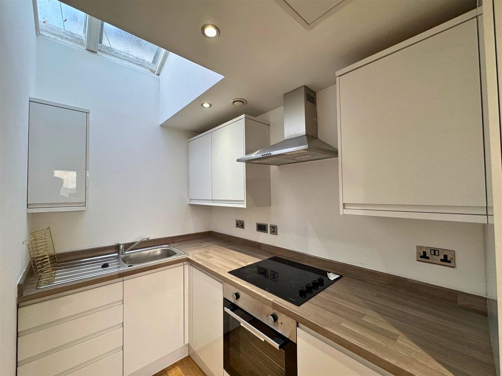 Property photo 3 of 9 1.Png