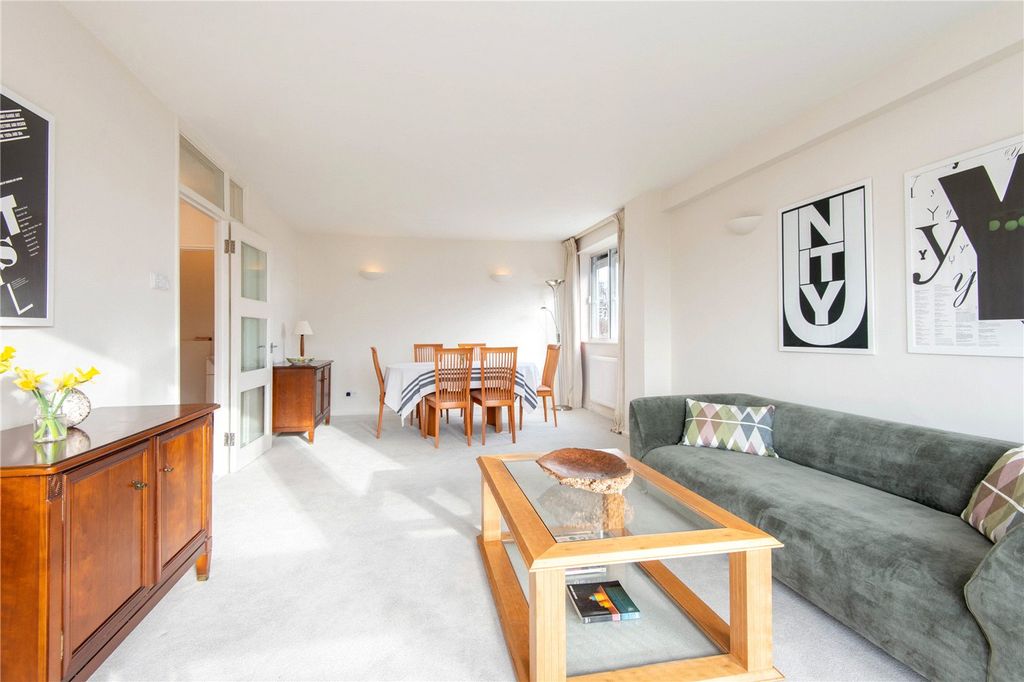 Property photo 2 of 12 Picture No. 03