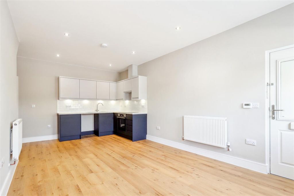 Property photo 2 of 8 Img_4771.Jpg