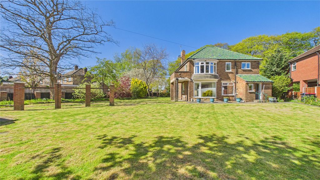 Property photo 2 of 17 Picture No. 29