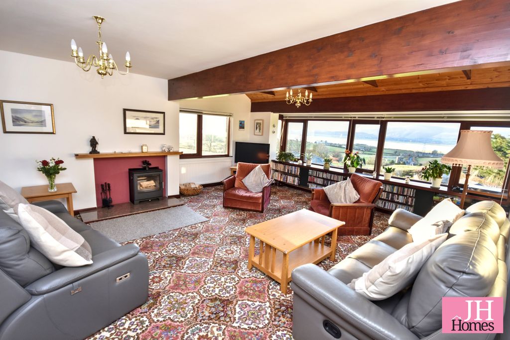 Property photo 2 of 49