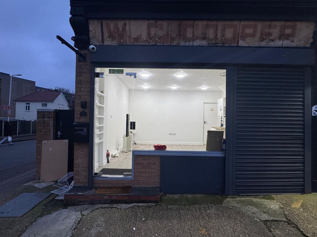 Property photo 2 of 8