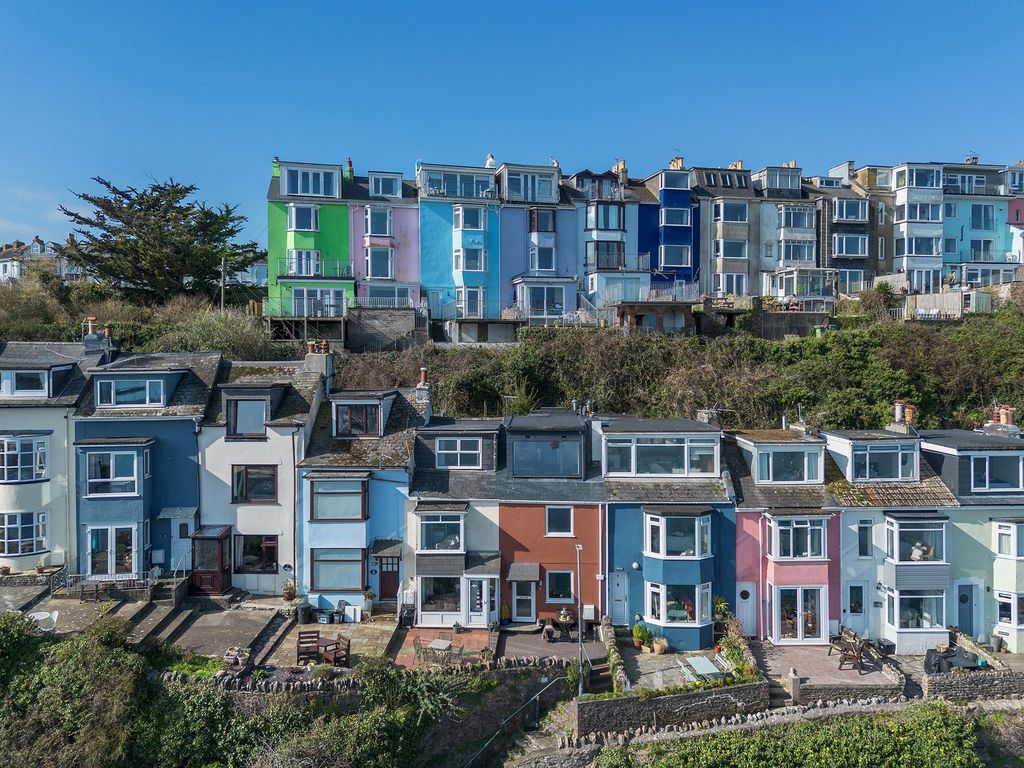 Property photo 3 of 12 8 Sea View Terrace, Brixham