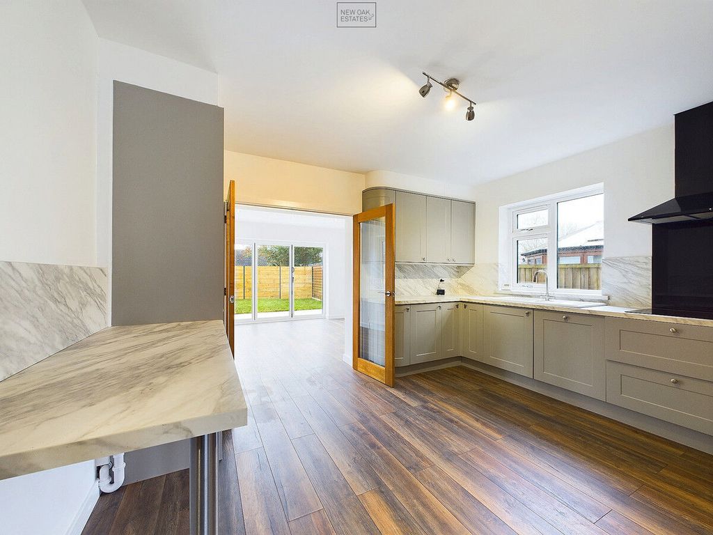 Property photo 1 of 27