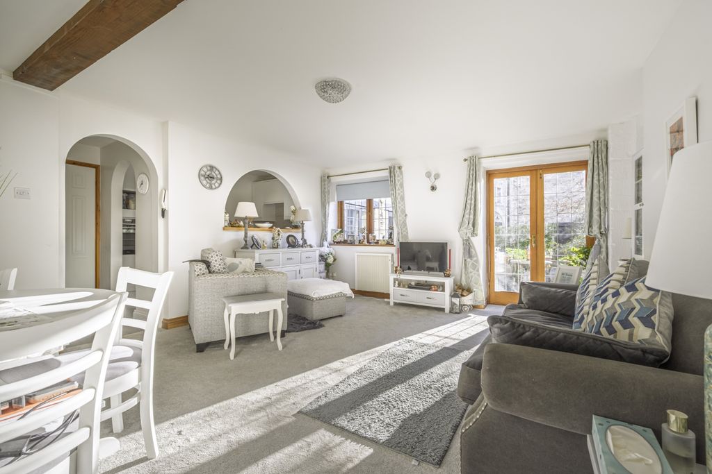 Property photo 2 of 15 Dsc_6659Hdr-Edit