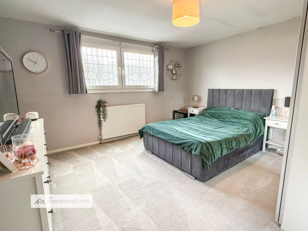 Property photo 3 of 25