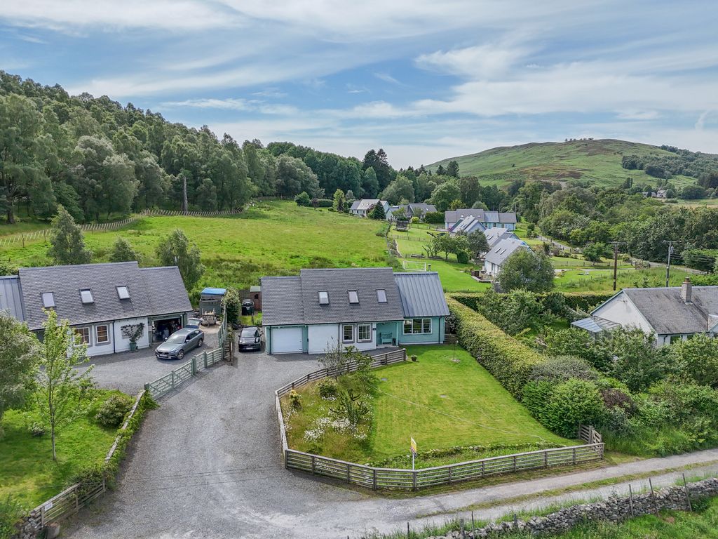 Property photo 1 of 37 Dji_20260709142916_0399_D