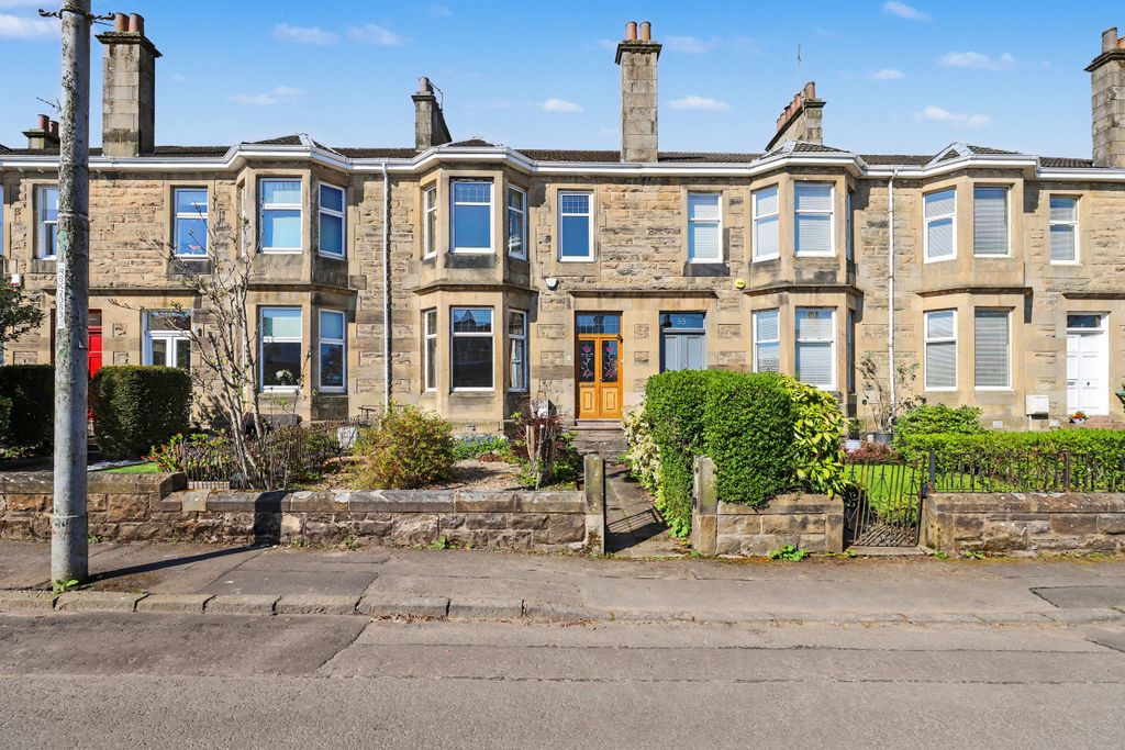 Property photo 1 of 36