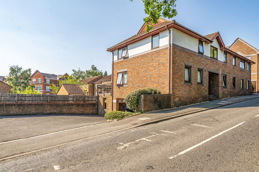 Property photo 1 of 10 Front External