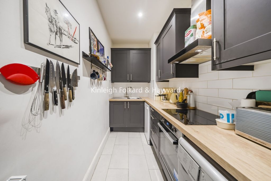 Property photo 2 of 15 d3B5c223-F696-4141-9