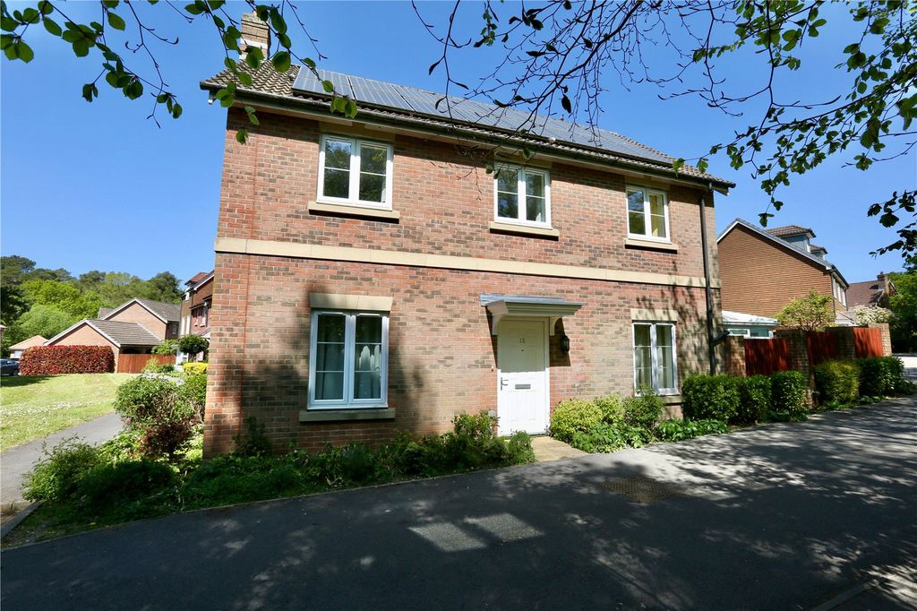 Property photo 1 of 31 Picture No. 37