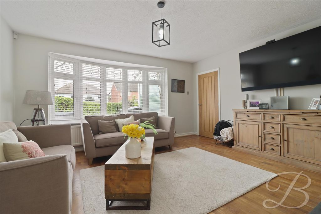 Property photo 2 of 37 Img_0275_1.Jpg