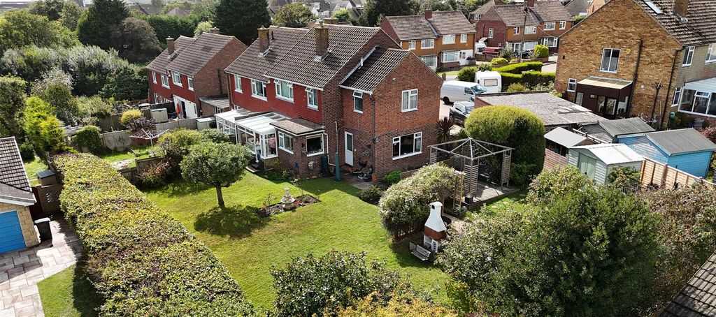 Property photo 1 of 28 Fairlight-5_28U.Jpg