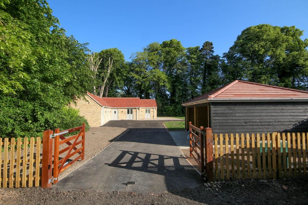 Property photo 1 of 17 Img_0047.Jpg
