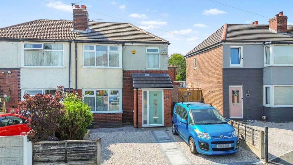 Property photo 1 of 21