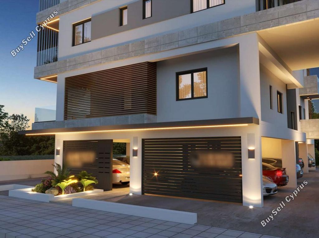 Property photo 3 of 28