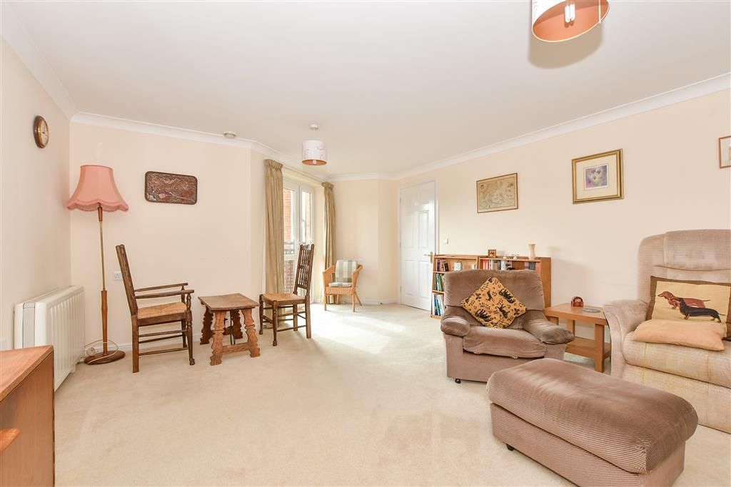 Property photo 3 of 14 Lounge/Diner