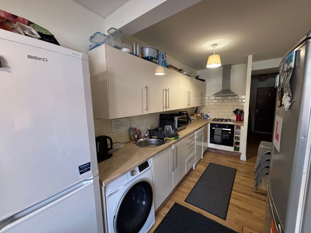 Property photo 2 of 9 Picture No. 07