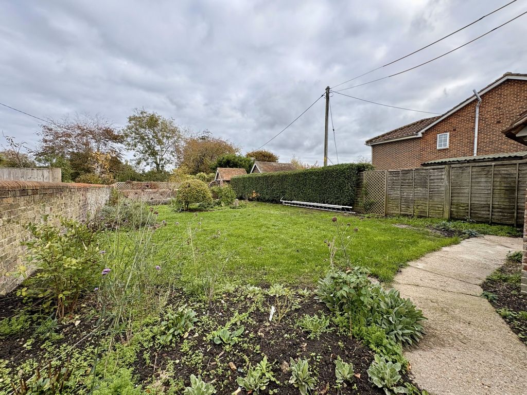 Property photo 2 of 11 Picture No. 42