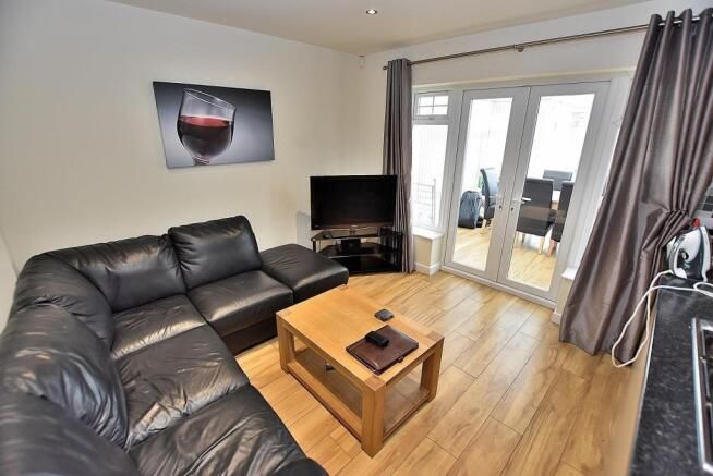 Property photo 2 of 19