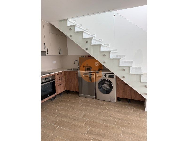 Property photo 2 of 43