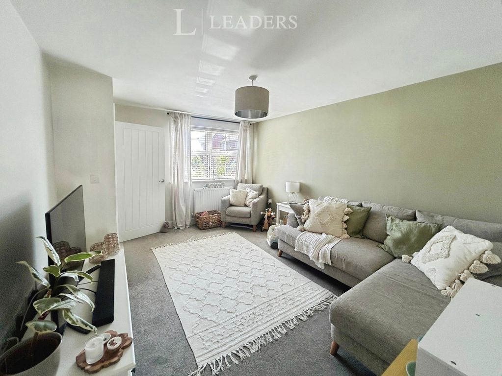 Property photo 3 of 17 Pbox-Img.Jpg