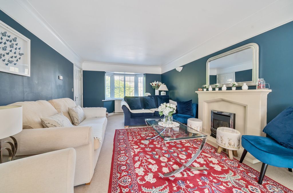 Property photo 2 of 24 1306328-25-685300...