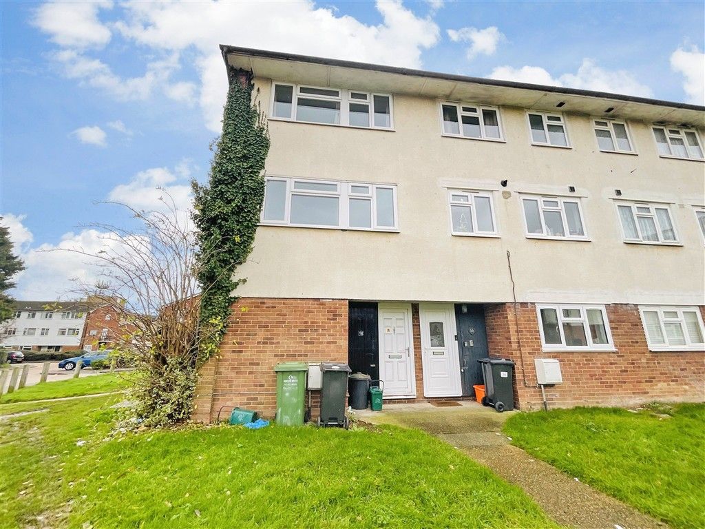 Property photo 1 of 6 Front