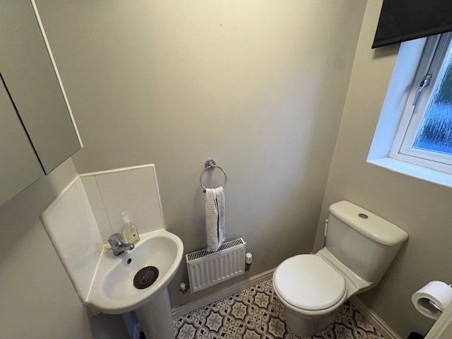 Property photo 3 of 8 Image