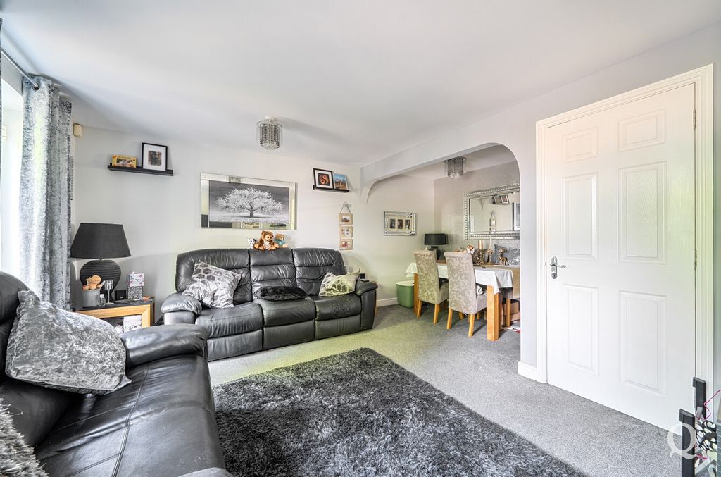 Property photo 2 of 25 75cc8280-3Dd6-454...
