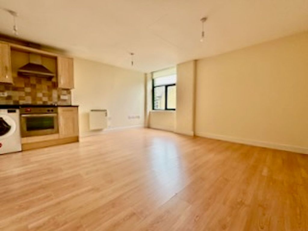 Property photo 2 of 12