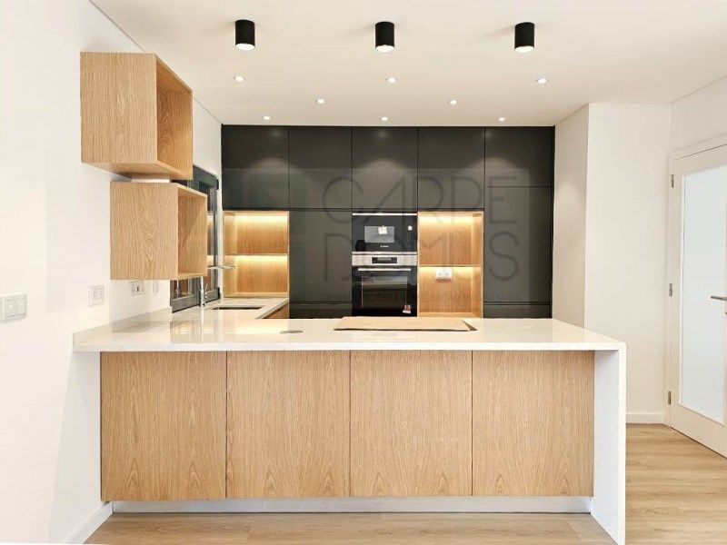 Property photo 3 of 58