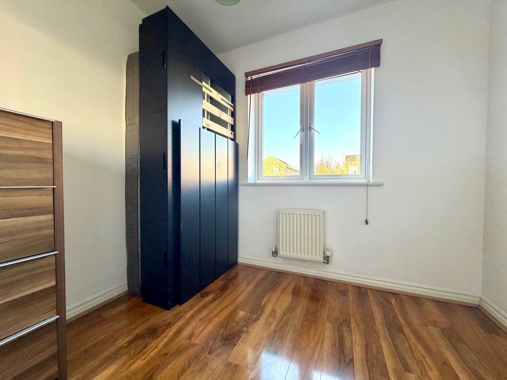 Property photo 2 of 9 View