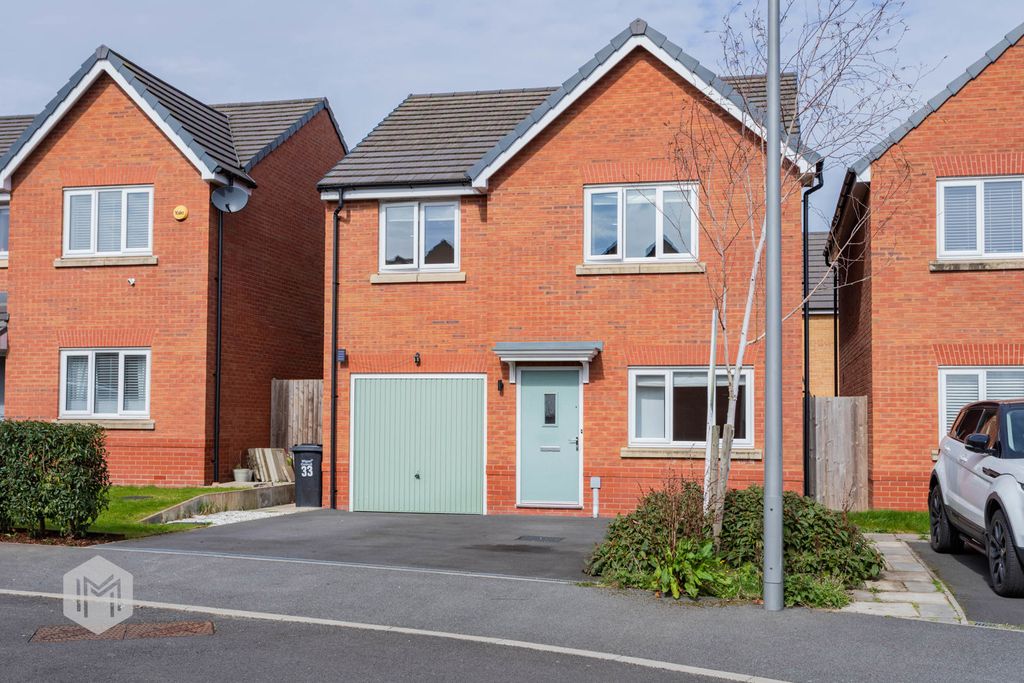 Property photo 1 of 40 Photograph