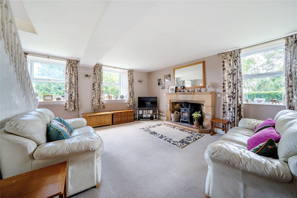 Property photo 2 of 13 Picture No. 02