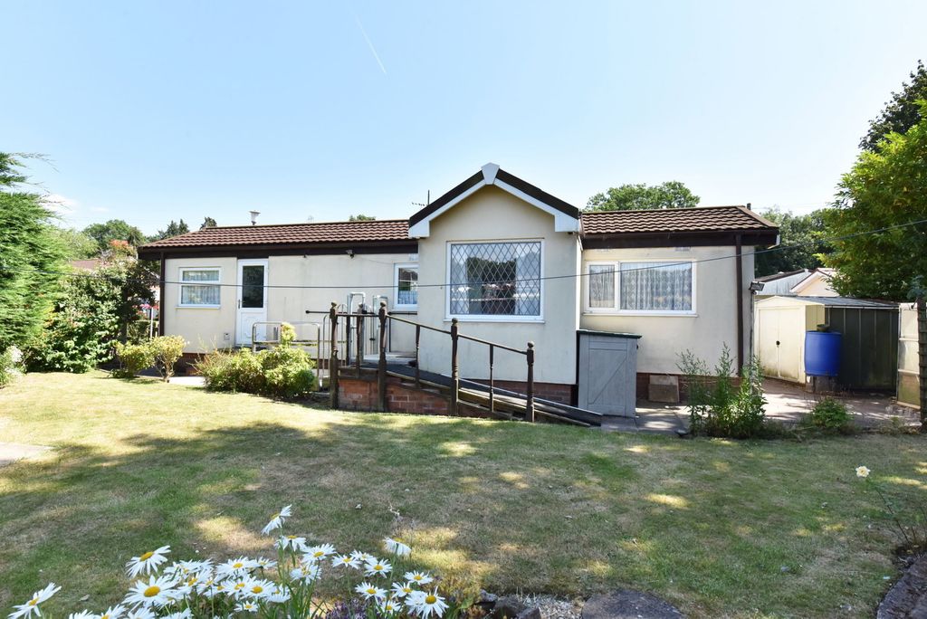 Property photo 1 of 21
