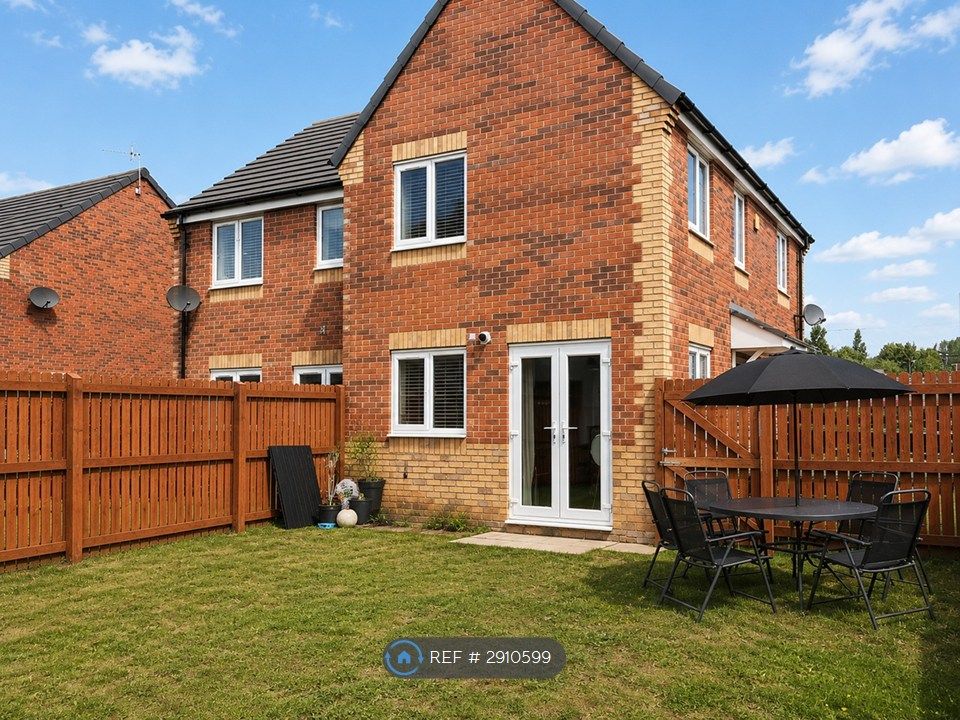 Property photo 2 of 5