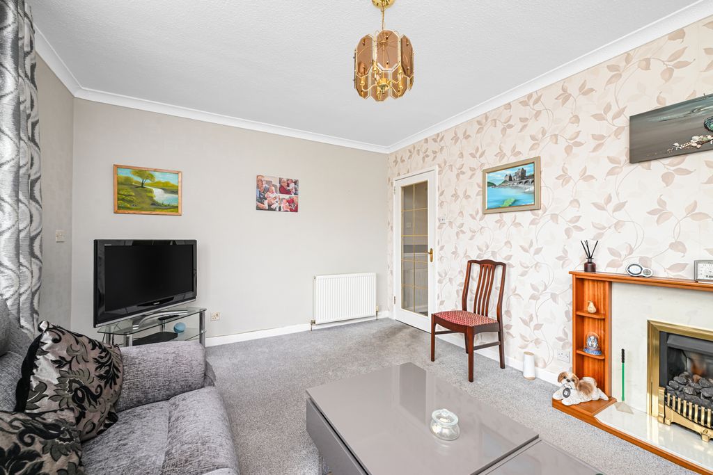 Property photo 3 of 12 Property Image 3