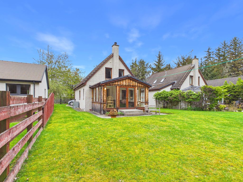 Property photo 1 of 43