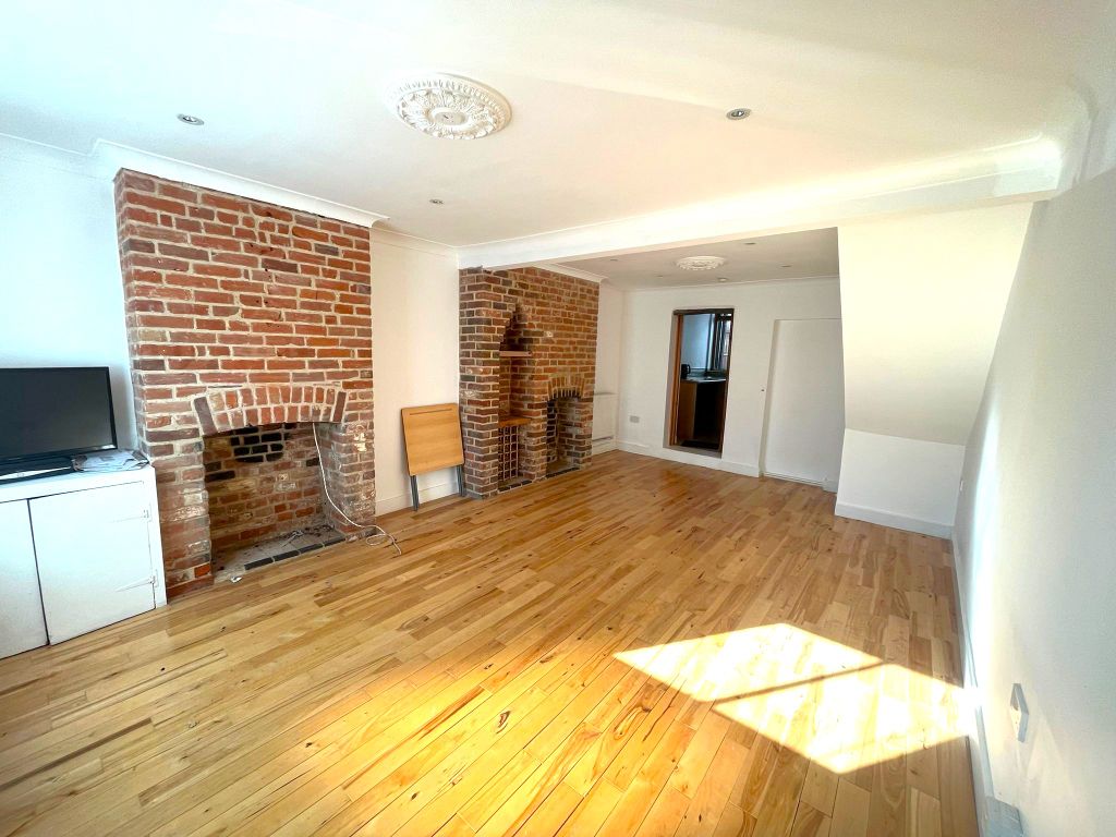 Property photo 2 of 7 Image