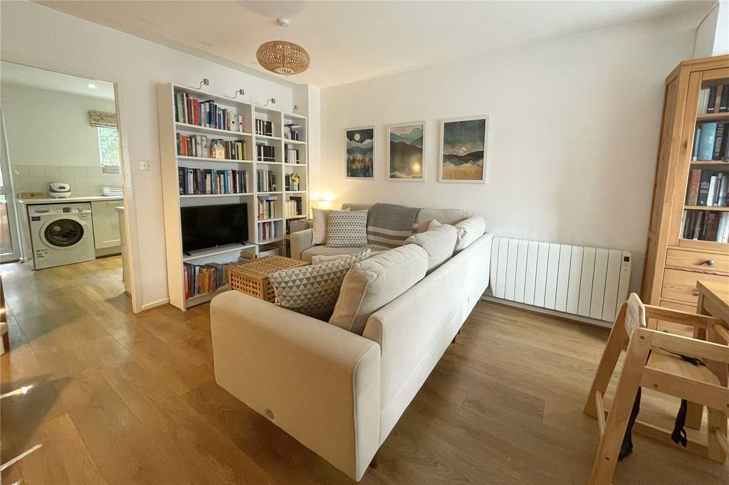 Property photo 3 of 11 Picture No. 05