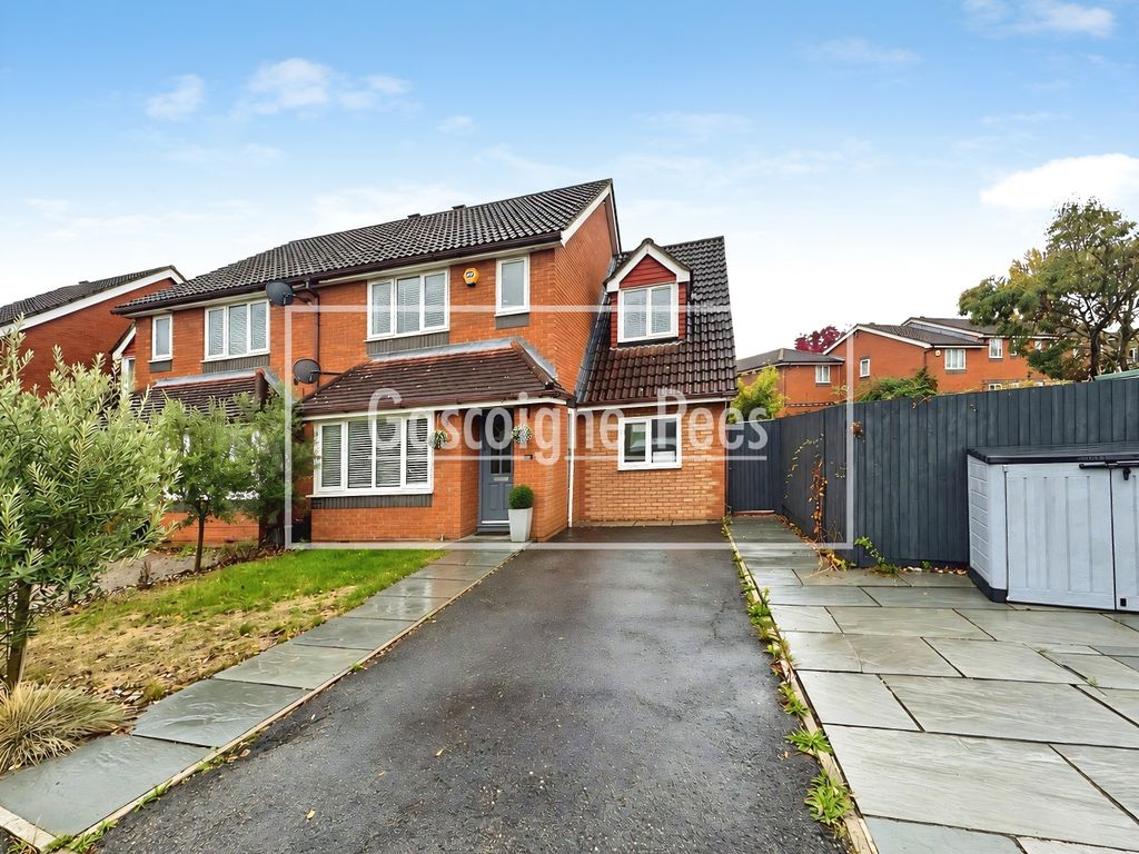 Property photo 1 of 14