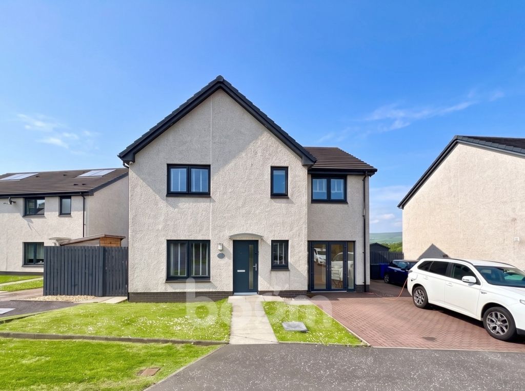 Property photo 1 of 30 Auldlea Gardens, Beith Four Bedroom Detached Famil