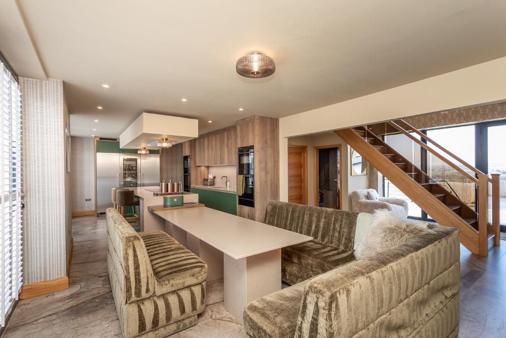Additional image 4 of 6 bed detached house for saleTrough Laithe Gardens, Barrowford BB9
