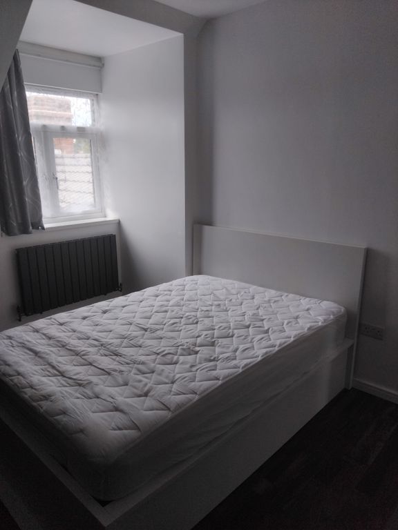 Property photo 1 of 27