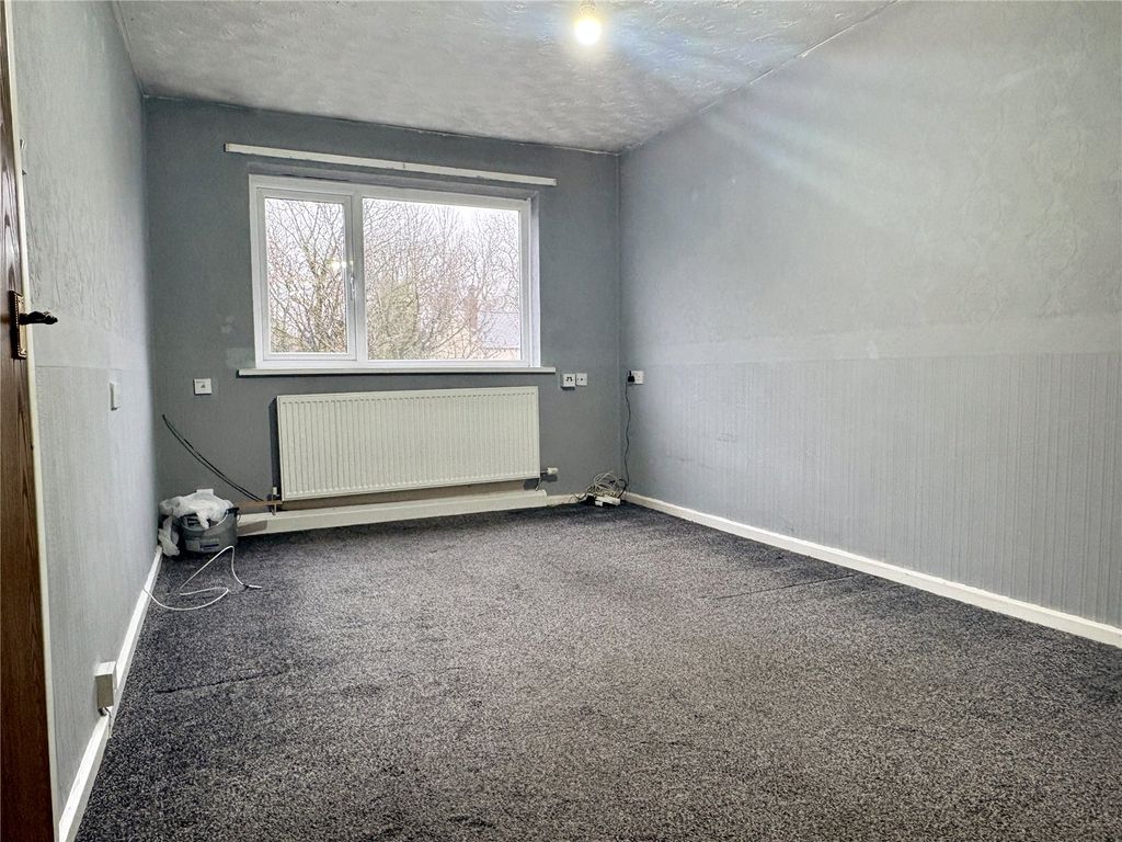 Property photo 2 of 7 Lounge