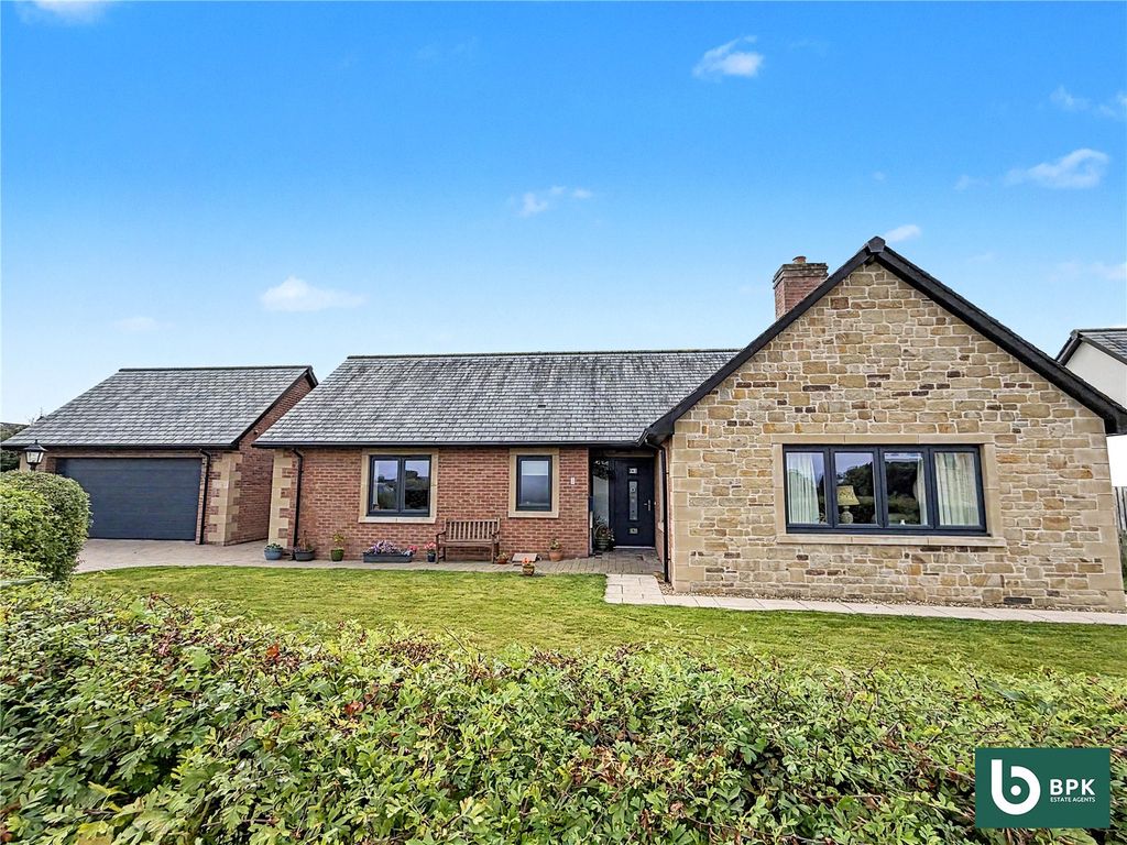Property photo 1 of 24 Picture No. 31